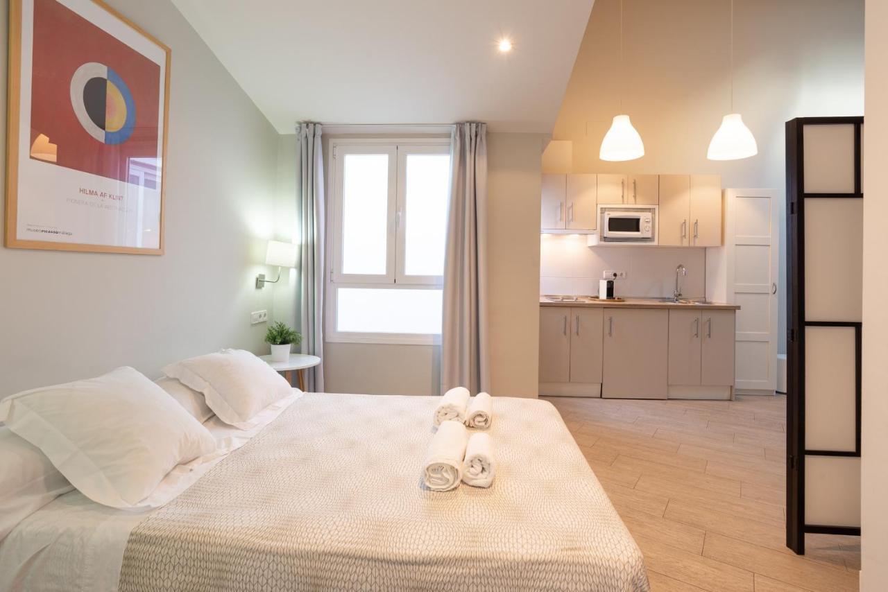 Urbe10 Angel Suites Apartment 4B Málaga Dış mekan fotoğraf
